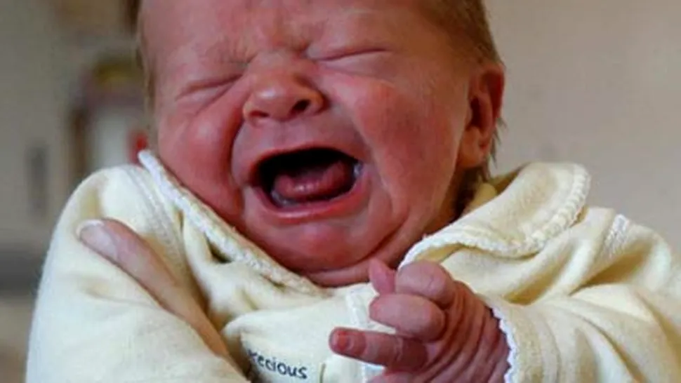 Un bebelus din Rusia a vorbit imediat dupa ce s-a nascut