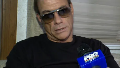 Jean-Claude Van Damme vine, astazi, la Happy Hour