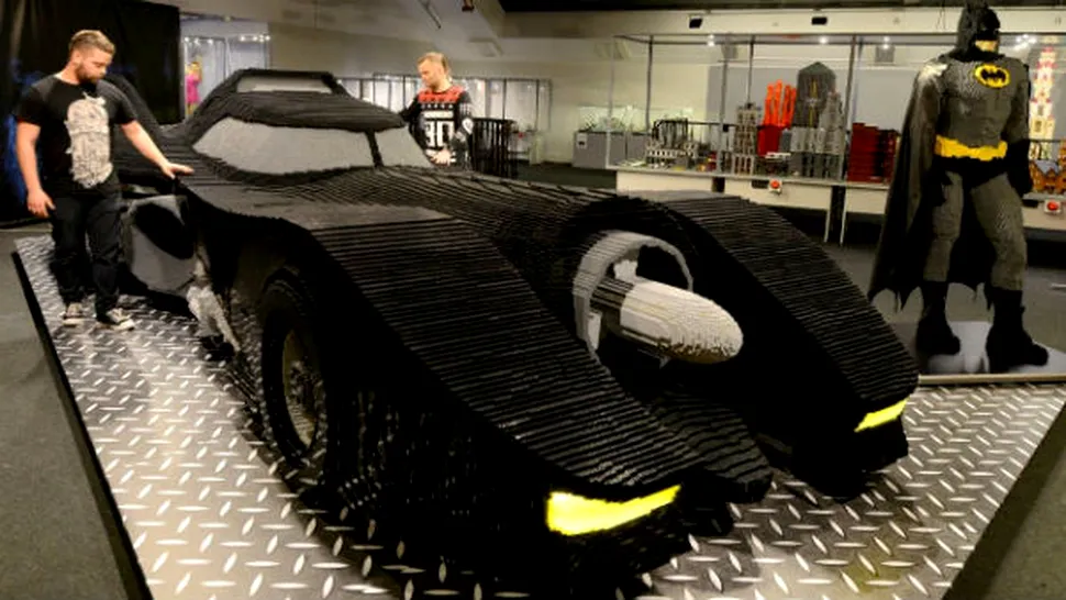 Invazia giganţilor, cea mai mare expoziţie de construcţii din piese de LEGO, din Europa - FOTO