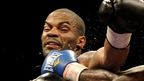 Allan Green vrea sa boxeze cu Lucian Bute