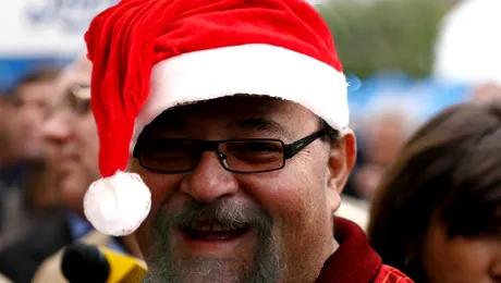 Mos Craciun e primarul Piedone?! (Video)