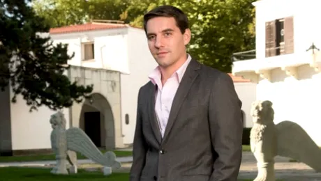 Motivul dezmoştenirii? Principele Nicolae, un copil din flori cu o tânără româncă