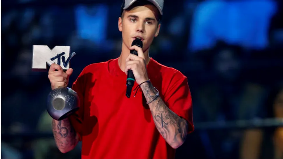 MTV Europe Music Awards 2016: Justin Bieber a luat 3 premii - Foto