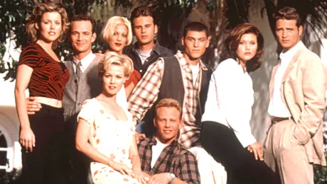Postul Lifetime va produce un lungmetraj TV despre culisele serialului „Beverly Hills 90210”