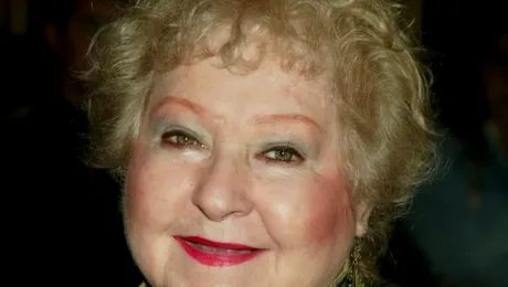 Estelle Harris, care a jucat rolul mamei lui George Costanza în „Seinfeld”, a murit. Actrița avea 93 de ani
