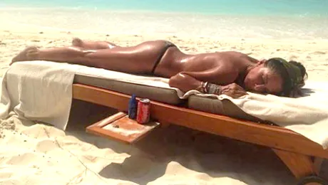 Adevărul din spatele acestei imagini! Mihaela Rădulescu şi-a păcălit fanii