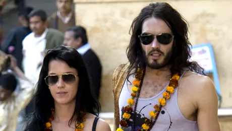 Katy Perry si Russell Brand divorteaza