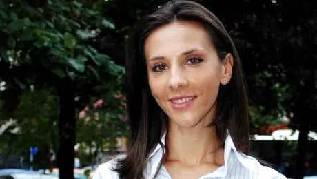 Andreea Răducan a dat startul unui cros cultural la care participanții au donat cărți