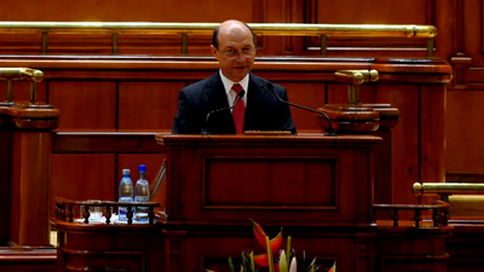 Traian Basescu a depus juramantul pentru al doilea mandat