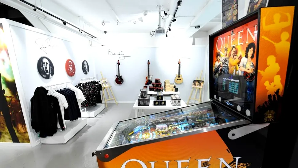 Un magazin dedicat trupei Queen a fost deschis la Londra, pentru a marca 50 de ani de la înființarea formției