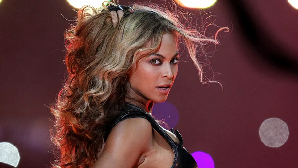 Beyonce s-a dezlănțuit pe scenă, la Gala Superbowl 2013 (Video)