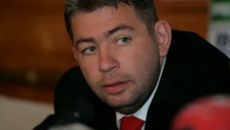 Un stelist din galerie, la sefia CS Dinamo! (EVZ)