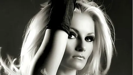 Sylvia. APROPO azi am chef de…