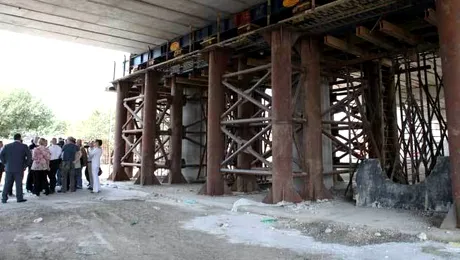 Lucrari de consolidare la Pasajul Baneasa