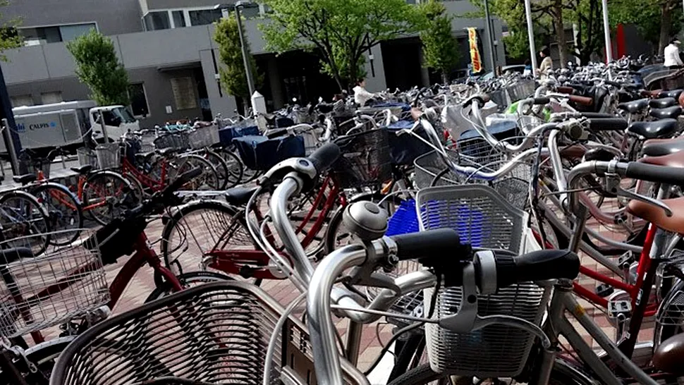 Unde își parchează japonezii bicicletele (Poze & Video)