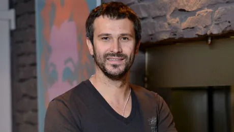 Nicolai Tand propune o reţetă delicioasă pentru weekend: lapte de pasăre cu căpşune