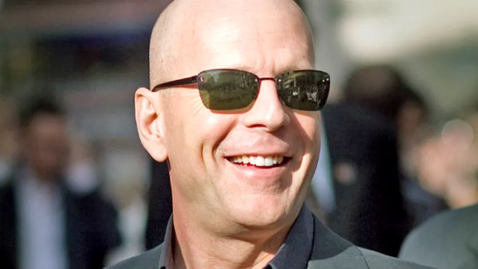 Bruce Willis renunţă la filmul lui Woody Allen pentru 
