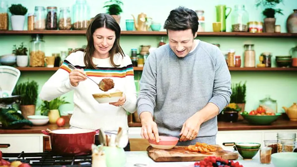 

Jamie Oliver a devenit tată pentru a cincea oară