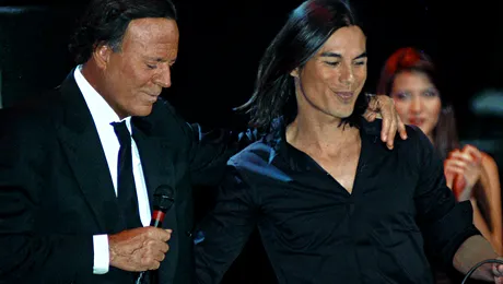 Julio Iglesias, surpriză uriaşă rezervată doar publicului din România!