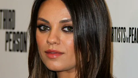 Mila Kunis va fi mămică full time