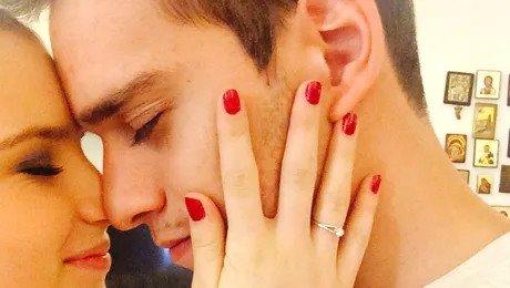 Criss Ciobănaşu a primit inelul de logodnă