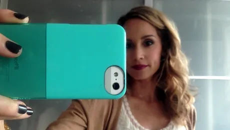 Selfie-urile vor dispărea în șase luni