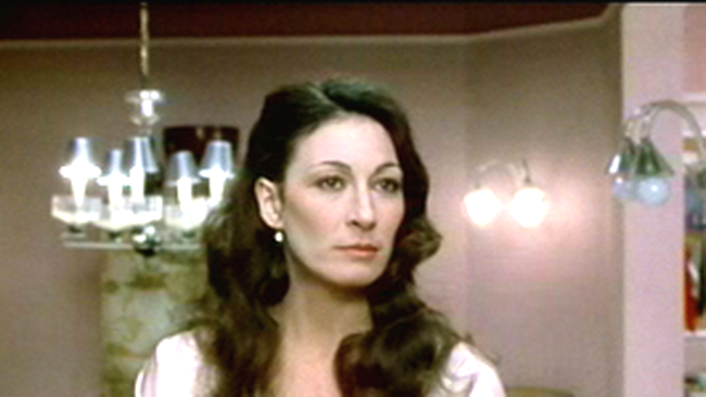 Anjelica Huston