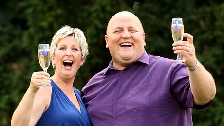 Un cuplu a câștigat la Loto bani pe viață