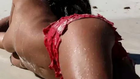 A fost declarată „Miss Curve”, iar acum arată de ce!