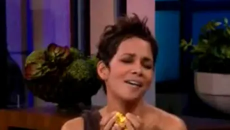 Halle Berry, noua regina a orgasmului de la Hollywood