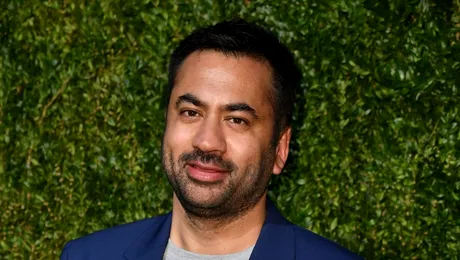 Actorul Kal Penn și-a anunțat logodna cu partenerul său din ultimii unsprezece ani