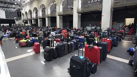 Delta Airlines a taxat soldati americani la bagaje