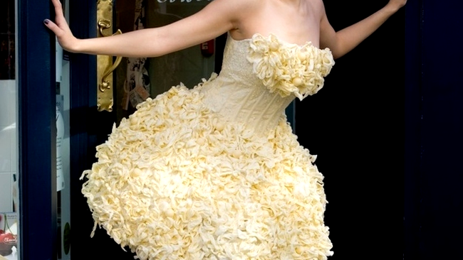 Rochie de mireasă din ciocolată albă