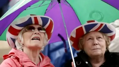 Marea Britanie reduce pensiile in plina criza