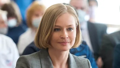 Rusia trimite pe ISS o actriță și un regizor, pentru primul său film în spațiu