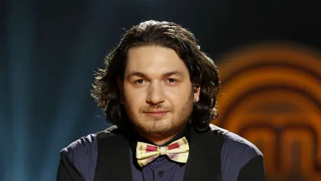 Florin Dumitrescu se pregăteşte de botez