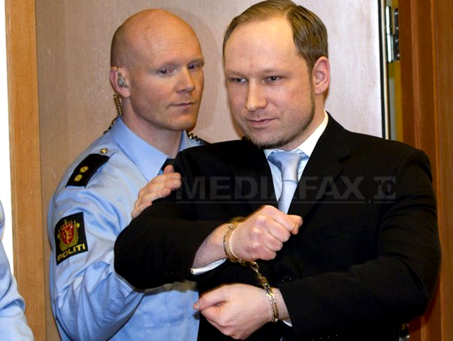Extremistul Breivik nu regretă ce-a făcut! Dimpotrivă...
