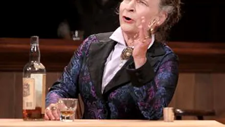 Actrița Sarah Marshall a murit