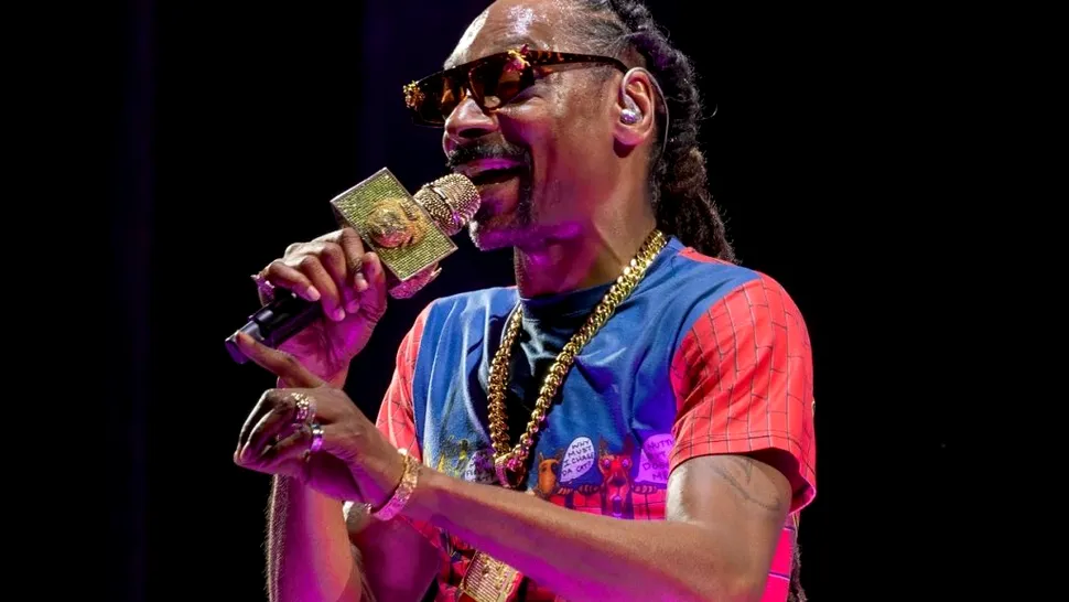 Snoop Dogg își promovează noul album, 