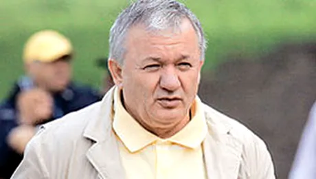 Porumboiu: „Esti prea mic! Tu doar plimbi mapa la Steaua!” (Prosport)