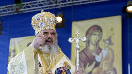 Patriarhul Daniel recomandă „moderație și vigilență în folosirea banilor”