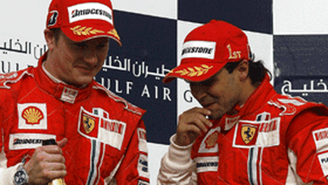 Dubla Ferrari in Bahrain