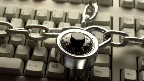 Cenzură sau protecție? Islanda vrea să interzică pornografia pe internet!