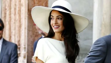 Amal Clooney ar putea să prezinte emisiunea „Celebrity Apprentice”