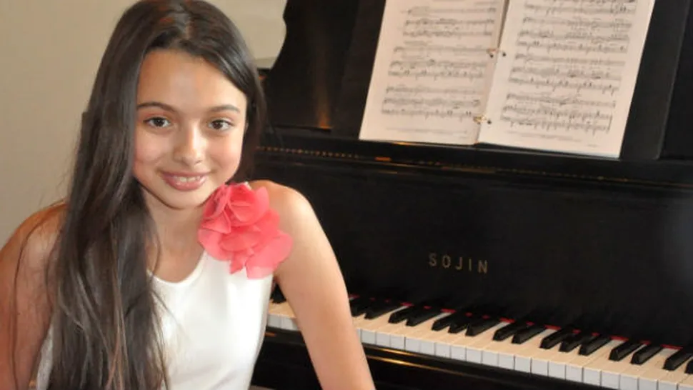 

A vrăjit o ţară cu vocea sa! Povestea concurentei de 13 ani Laura Bretan, de la Românii au talent