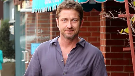 Gerard Butler a adormit cu nasul in ciorba!