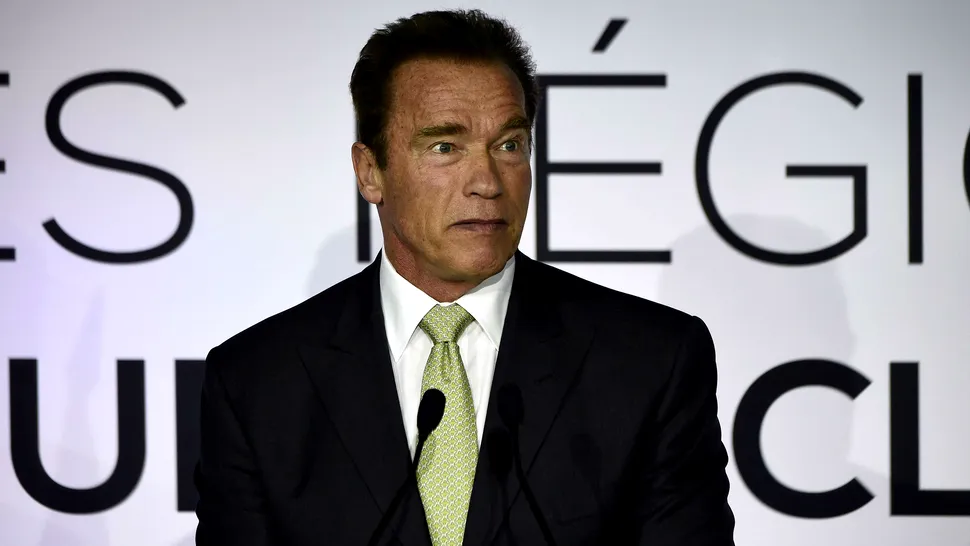 Arnold Schwarzenegger nu este de acord cu relaţia dintre fiul său şi controversata Miley Cyrus