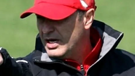 Rednic: „Dinamo nu este la fel de omogena ca Steaua” (Sport.ro)