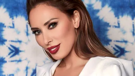 Cum a ajuns Iulia Vântur să prezinte Cerbul de Aur. Când a primit propunerea? În locul Mădălinei Ghenea