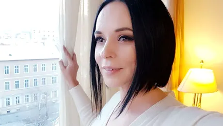 Andreea Marin, amănunte picante despre iubit: „Vrem să rezistăm împreună.Toate ideile mele preconcepute nu stau în picioare” – FOTO